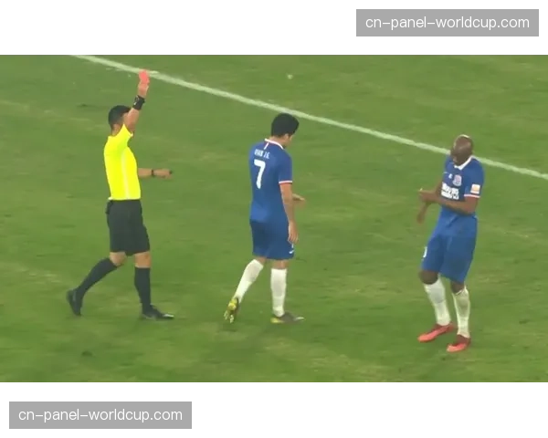 VAR争议再起：高位压迫战术导致的红牌判罚标准是否需要统一？